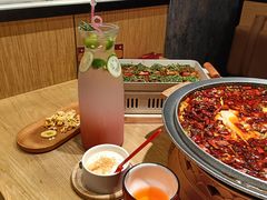 -山城外·非遗酸菜鱼(蜀都万达店)