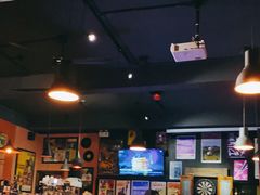 -SISTERS BAR RESTAURANT川意酒馆(嘉善老市H楼店)