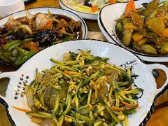-胡同小馆(新威路店)