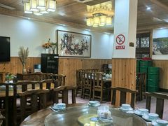-芦茨金富饭庄·25年老字号·专做稻草鸡