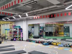 -CXFIT 陈徐健身工作室(凯旋店)