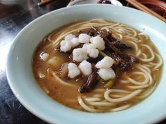 虾爆鳝面-奎元馆.百年奎元.非遗传承(西湖边的解放路店)