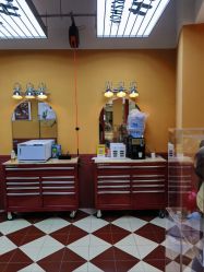 -Devilhands Barbershop男士理容店