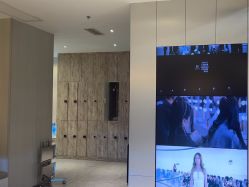 -PE SALON
