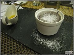 軟心巧克力蛋糕-卡本妮法餐厅·北京和平宾馆