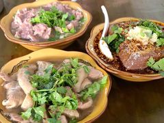 -小杨翘脚牛肉