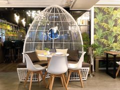 -Oasis Bar & Grill
