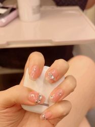 -馨儿·美甲美睫