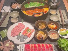 -三出山火锅(南京万象天地店)