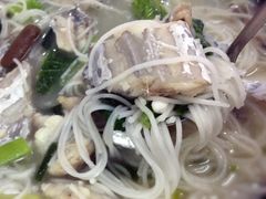 -山里饭店(贵安店)