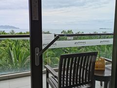 -三亚湾海居铂尔曼度假酒店