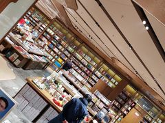 -凤凰国际书城(凤凰广场店)