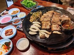 -Dombe豚(黑猪肉街店)