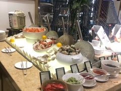 -大中华希尔顿酒店-念自助餐·嗨啤·小龙虾
