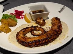 -Efes Turkish & Mediterranean Cuisine 艾菲斯餐厅(陆家嘴店)