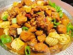 -俭寨大盘鸡·手抓肉·烧烤新疆菜(乌苏路店)