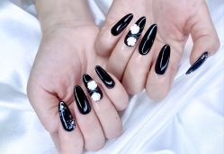 -YCai简薇美甲美睫美妆