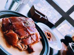 黑松露手撕脆皮鸡-广州柏悦酒店·悦景轩·粤菜餐厅