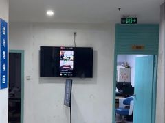 -上海大学附属上海和平眼科医院