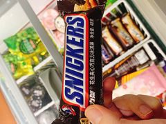 -全家便利店(襄阳南路店)