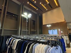 -广州周大福金融中心