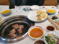 -韩香福烤肉庄园(荣成店)