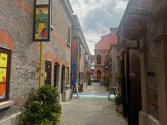 -星巴克臻选(上海今潮8弄店)