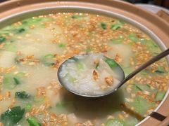 -耶里夏丽·丝路国际新疆菜·清真食品(徐汇南丹东路臻选店)