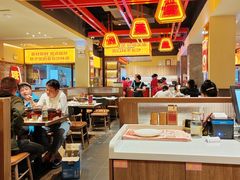 大堂-铁胖子口碑长沙菜·龙虾烧烤(赤岗社区店)
