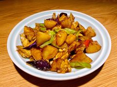 地三鲜-小土豆北方菜馆(文慧园店)