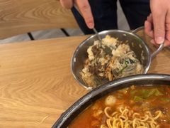 -WOW LUCKY创意韩料(龙阳广场店)