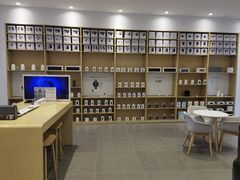 -华为授权体验店(中山公园来福士)