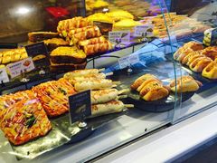 -巴黎贝甜(大宁国际商业广场店)