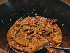 -山河屯铁锅炖·非遗东北菜(南山店)
