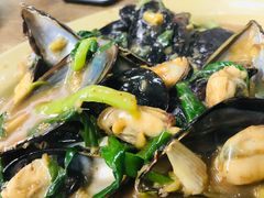 姜葱炒青口-贞姨美食·老字号海鲜大排档