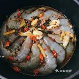 金针菇粉丝虾煲