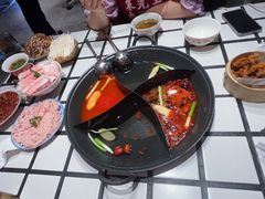-朱光玉火锅馆(小寨原力场店)