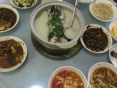 -天乐农家鱼头王(天目湖店)