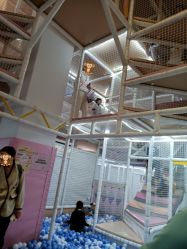 -奈尔宝·儿童乐园·亲子餐厅(华采天地店)