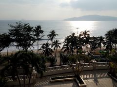 -芽庄日出海滩水疗酒店