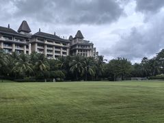 -海南清水湾莱佛士酒店