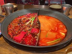 -萍姐火锅·公路夜市(武汉首店)