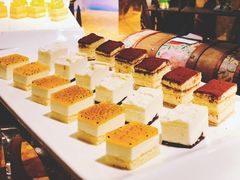 -上海大船酒店-沙滩餐厅