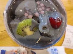 -溪边姑娘·拉丝酸奶水果捞(春熙路店)