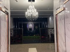 -上海虹桥西郊假日酒店