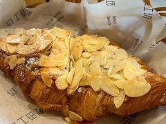 -麦田工坊(月湖店)