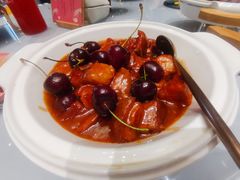 车厘子烧五花肉-甜阿姨·天台花园私房菜(万松园店)