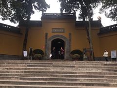 -灵岩山风景区