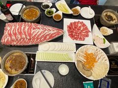 -石记科尔沁肥牛(泰和店)