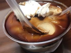 -红宝石·鲜奶小方·海派西点房(莘庄龙之梦店)